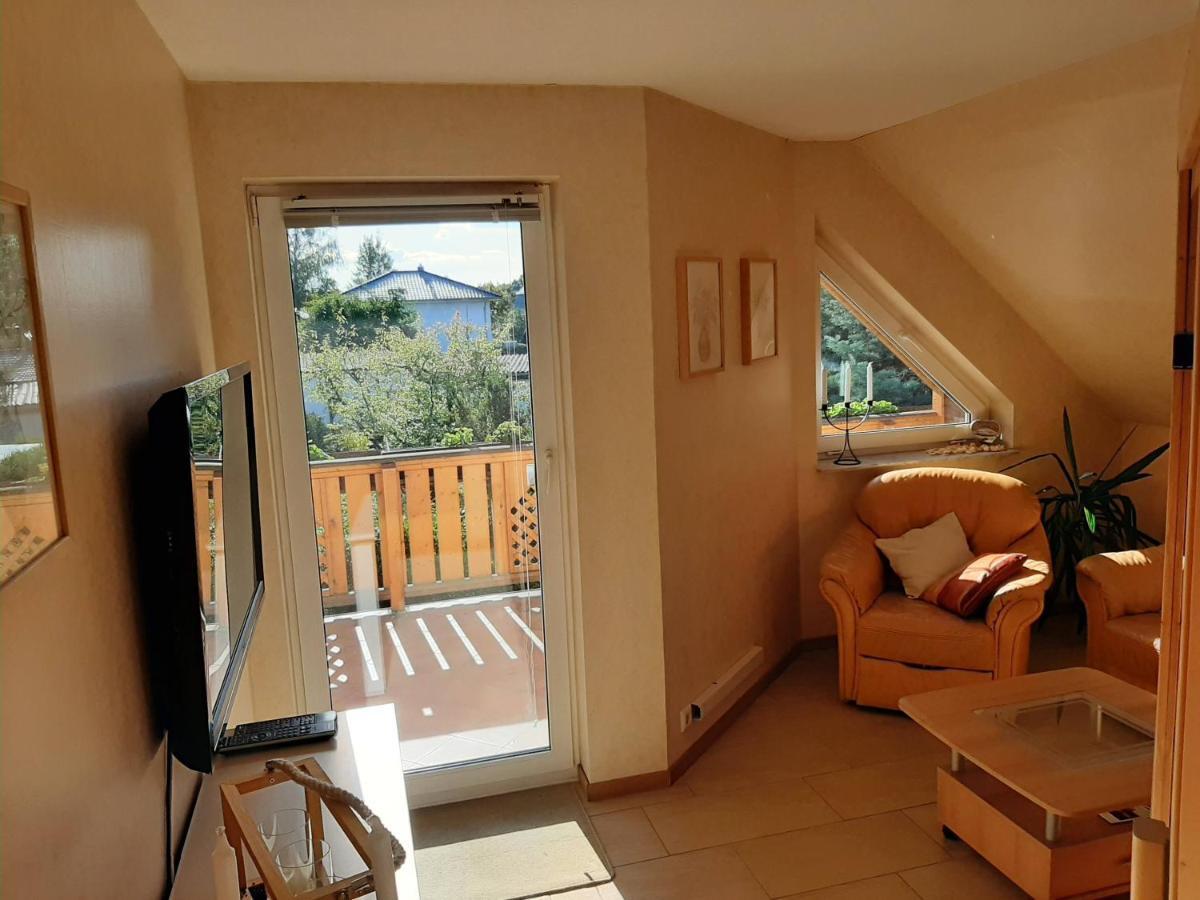 Fewo Hohen Neuendorf Bei Berlin Mit Sauna Und Fuss-Spa Luaran gambar